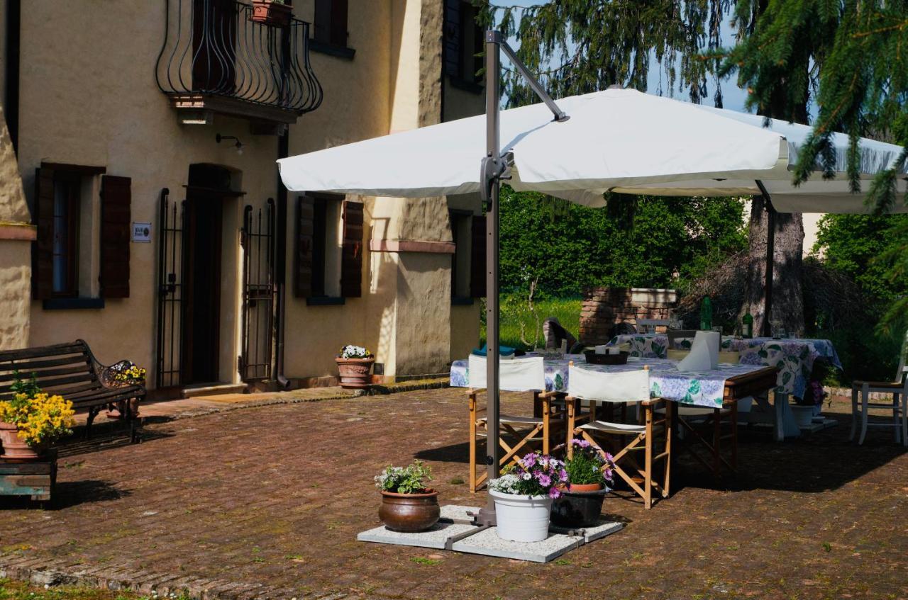 B&B Fetonte Crespino Buitenkant foto